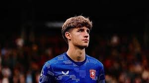 法尔克：于帕优先考虑与拜仁续约，也会考虑巴黎和皇马